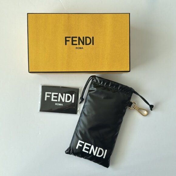 Fendi Empty Sunglasses Case, soft pouch case and cleaning cloth - Picture 1 of 6